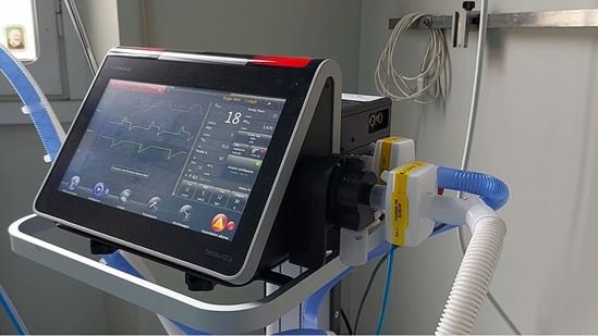 mechanical ventilator photograph